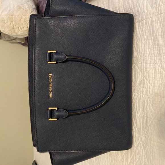 Michael Kors Bag - Picture 1 of 3